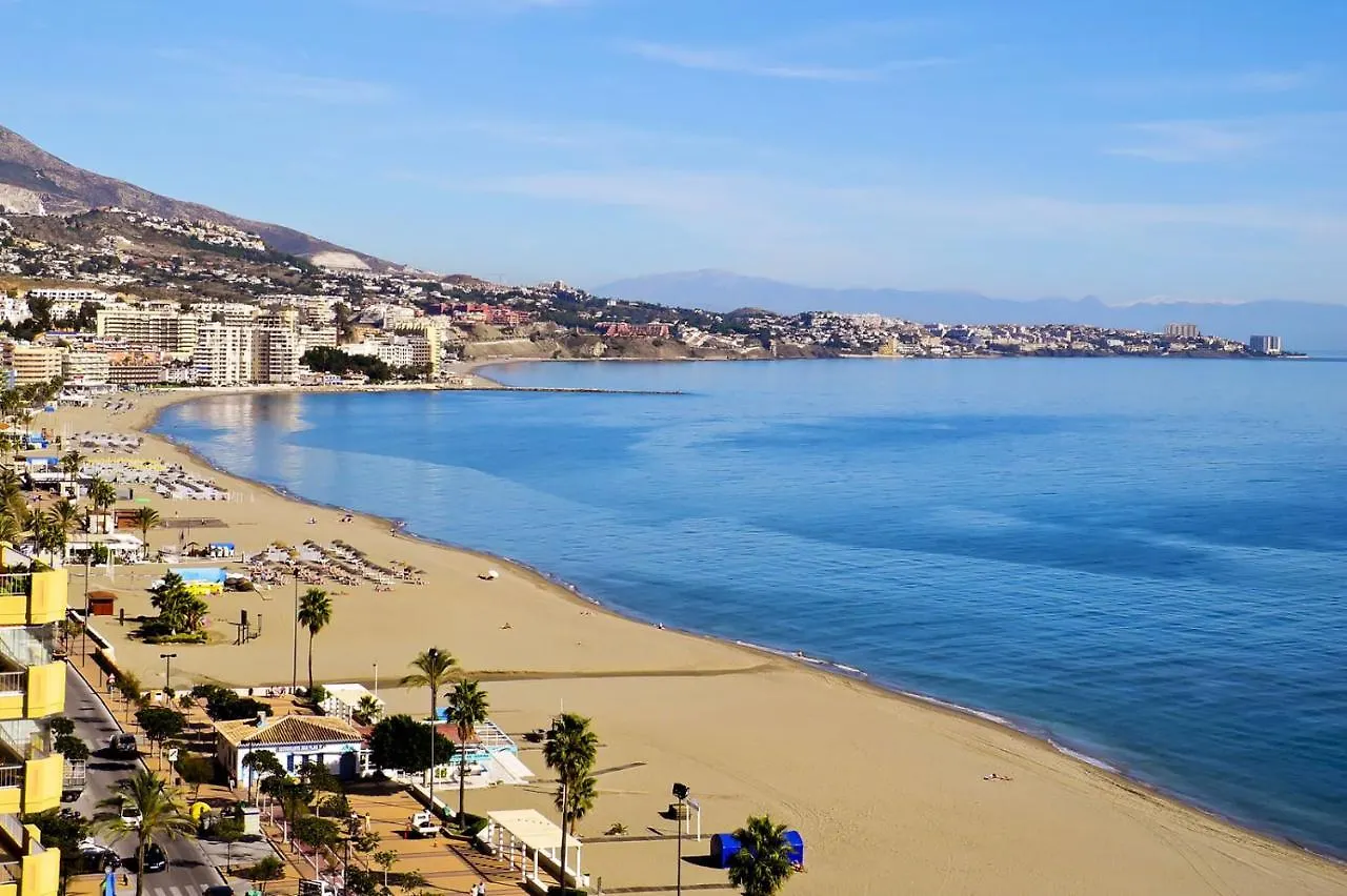 Residencial Los Olivos. 2ª Linea De Playa, Fuengirola Apartment